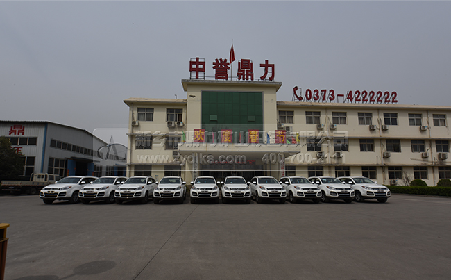 ���u(y��)����