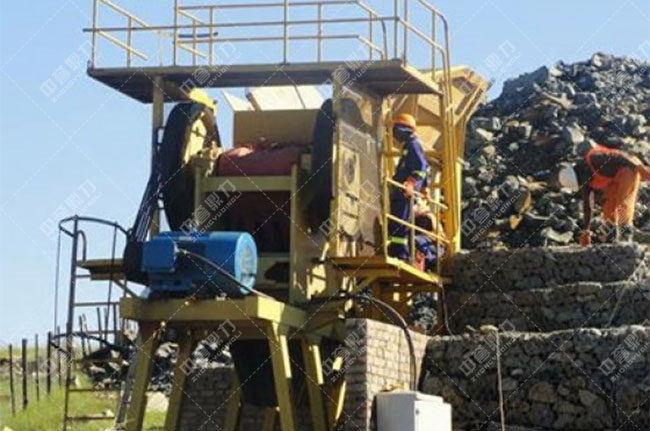 顎式破碎機(jī)客戶(hù)現(xiàn)場(chǎng) 顎式破碎機(jī)客戶(hù)現(xiàn)場(chǎng)