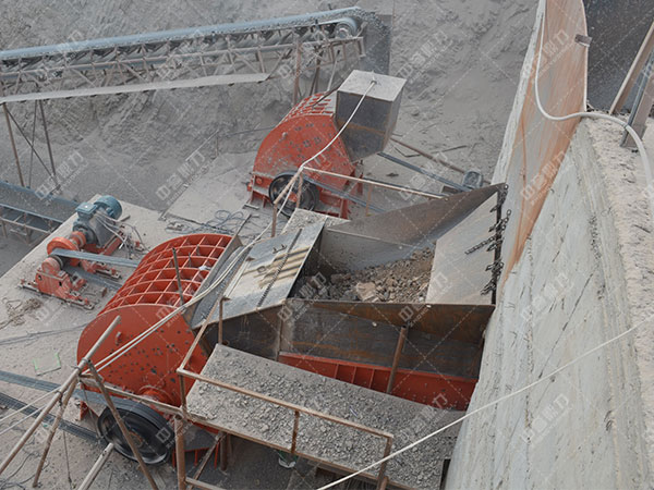 振動(dòng)給料機(jī)