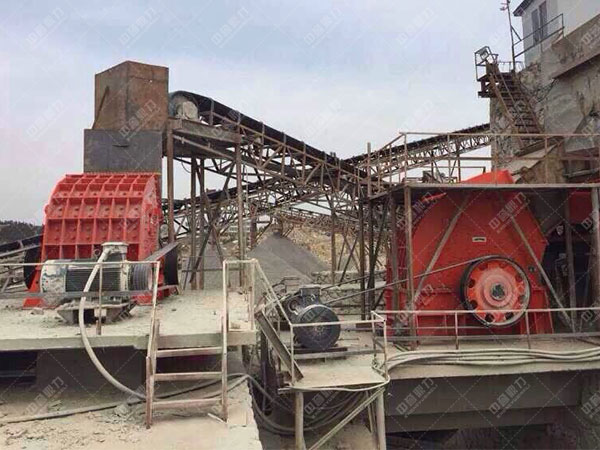 石灰石錘式破碎機(jī)