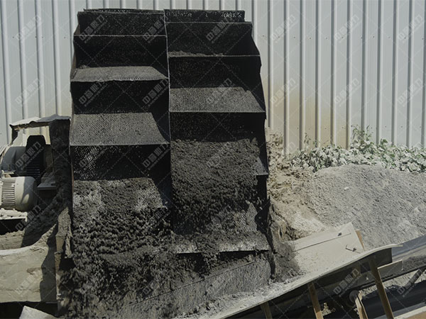 制砂生產(chǎn)用輪斗式洗砂機(jī)