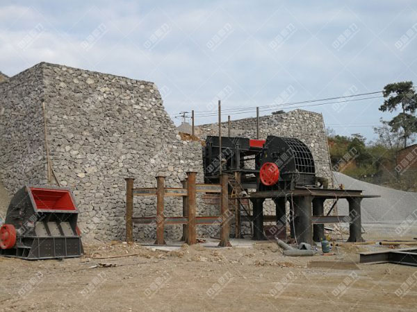 ú��ʯ��ɰ�C(j��)