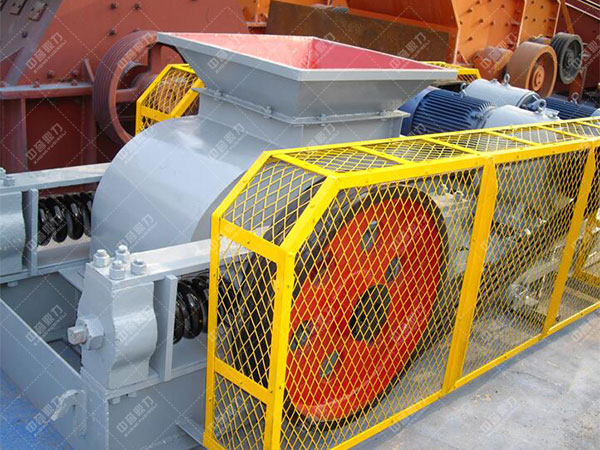 ��݁����C(j��)