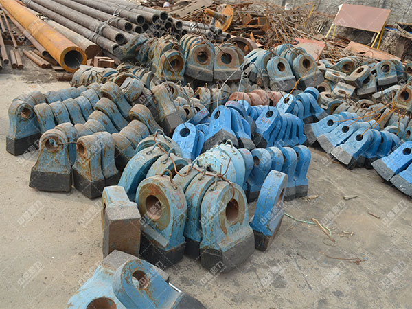 錘式碎石機(jī)錘頭