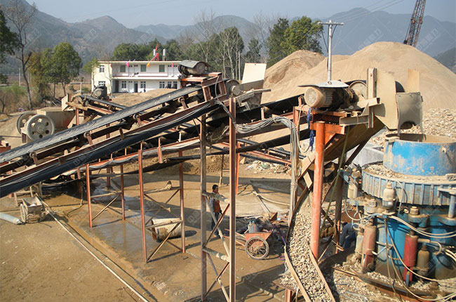 液壓圓錐破碎機(jī) 液壓圓錐破碎機(jī)