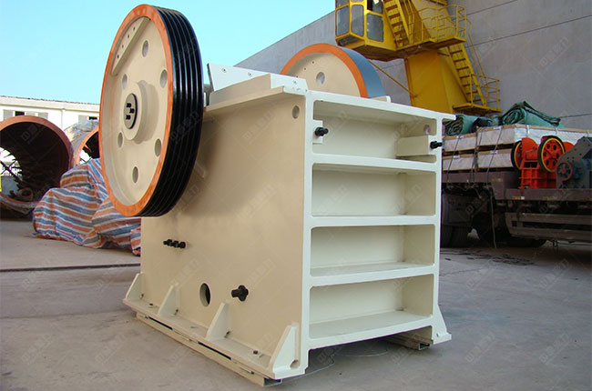 密封顎式破碎機(jī) 密封顎式破碎機(jī)