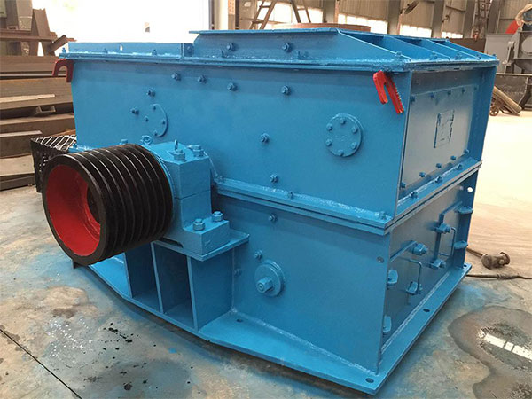 環(huán)錘式破碎機 環(huán)錘式破碎機