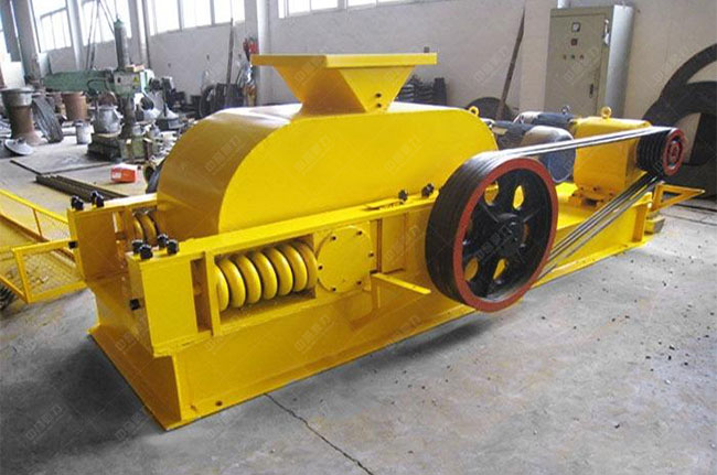 對(duì)輥式制砂機(jī) 對(duì)輥式制砂機(jī)