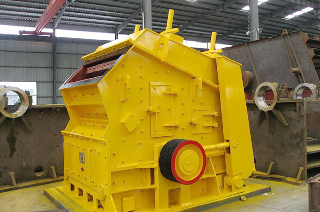 反擊礦山磕石機(jī) 反擊礦山磕石機(jī)